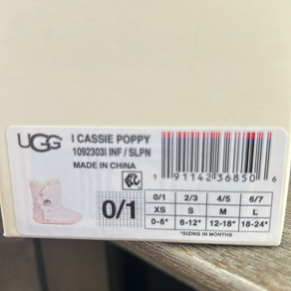 0-6 Month Pink Ugg booties - Picture 5 of 5